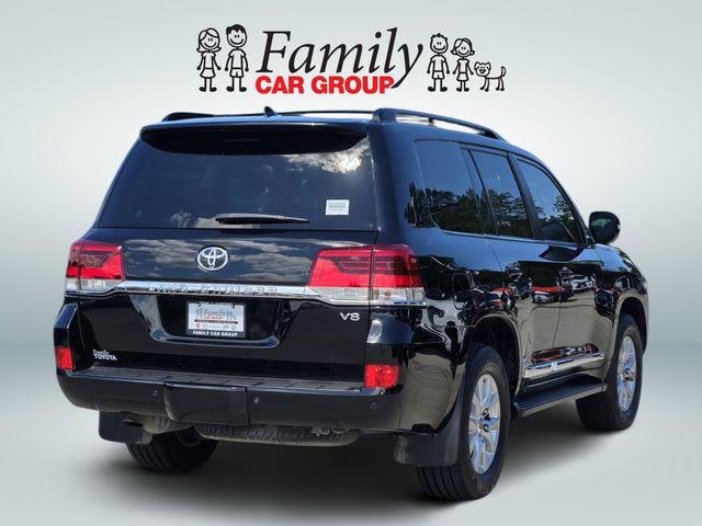 2018 Toyota Land Cruiser