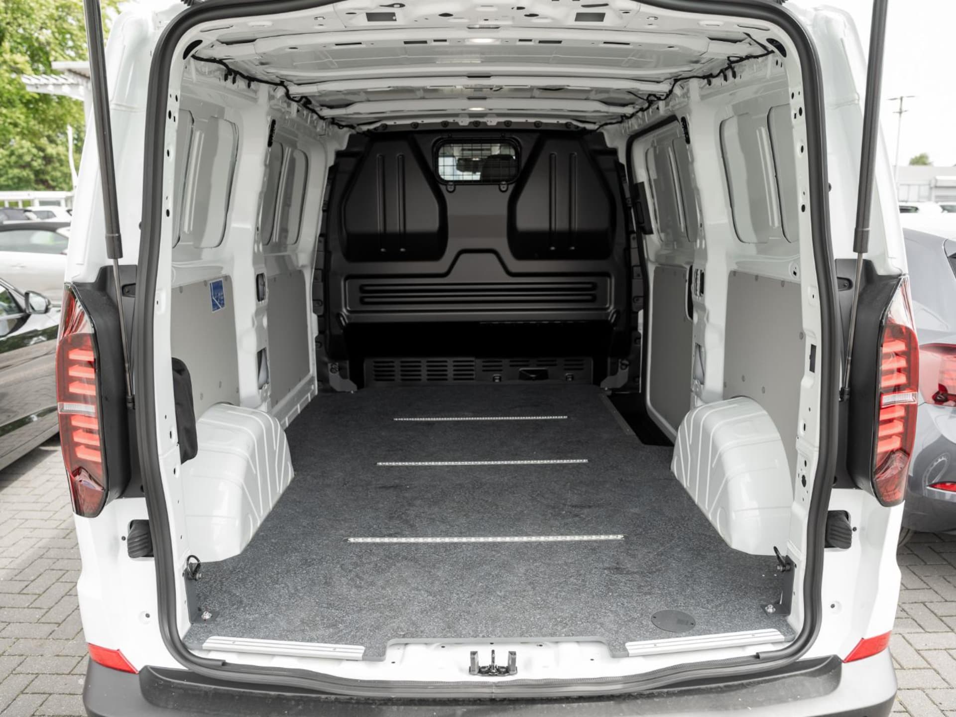 Volkswagen Transporter Kasten kurzer Radstand