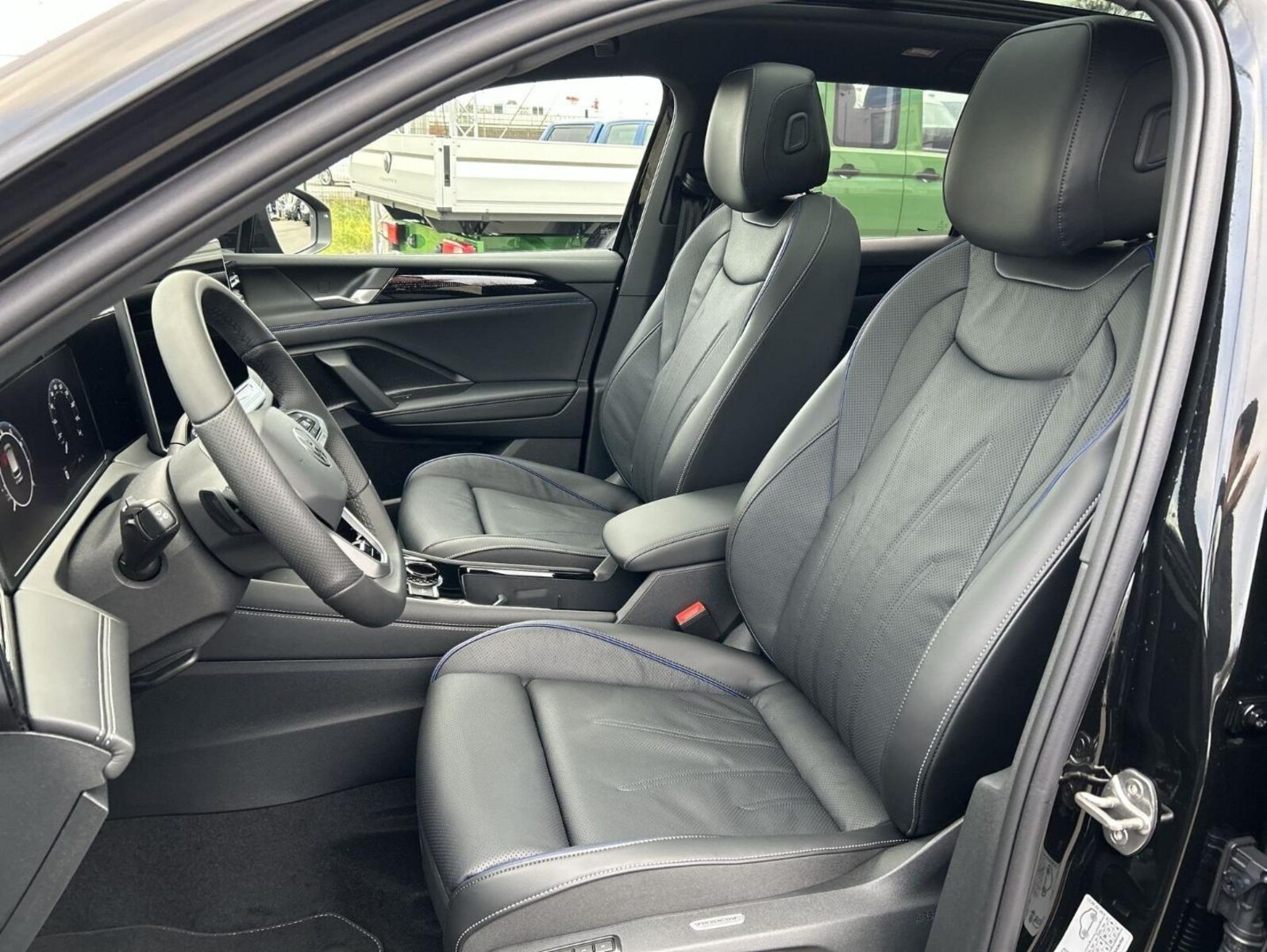 Volkswagen Tiguan – Bild 11