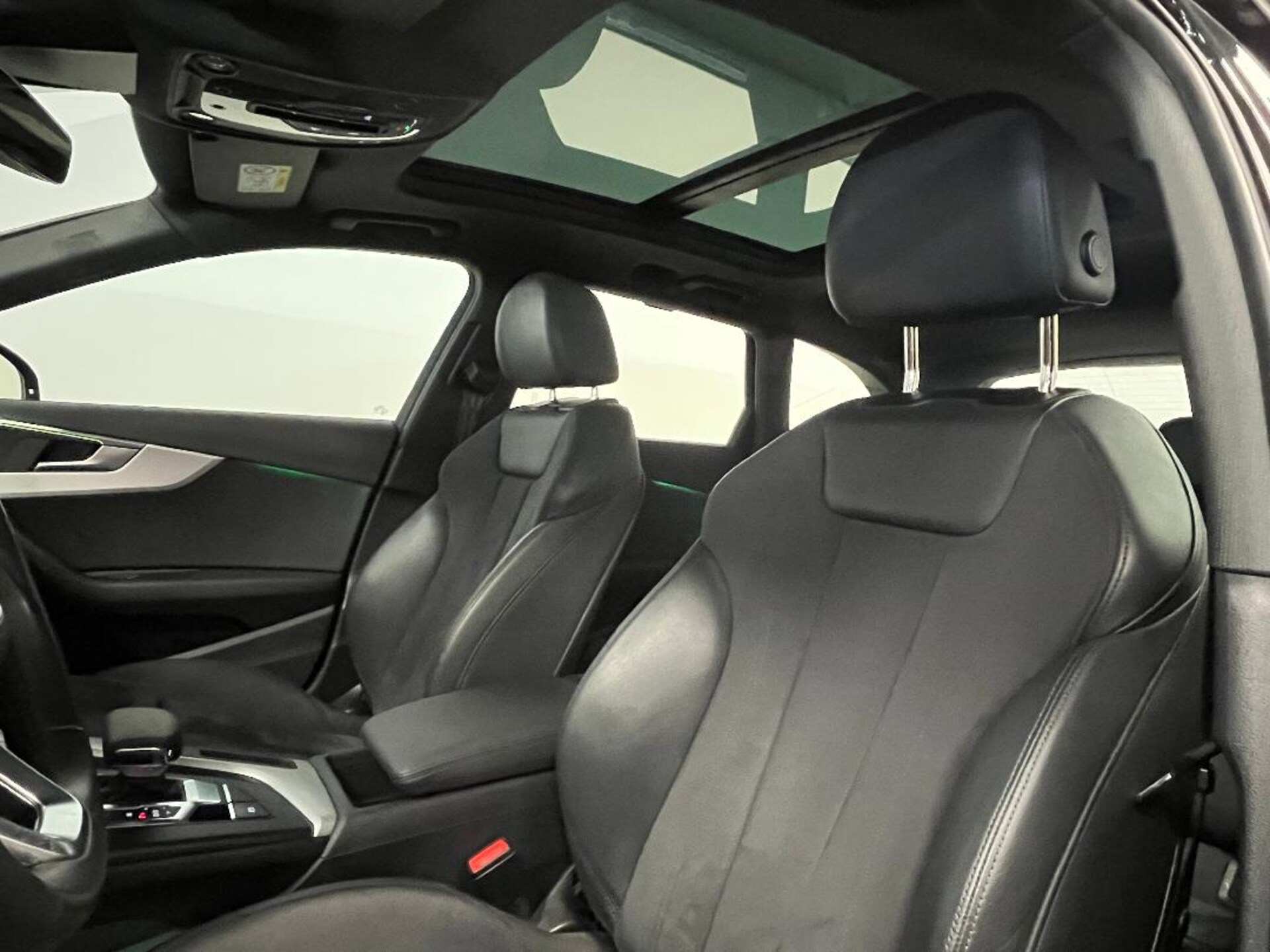 Audi A4 Avant S line