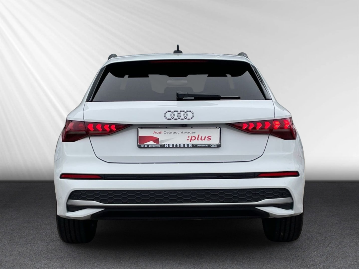 Bild über Audi A3 Sportback 30 TFSI S tronic - für weitere Informationen kontaktieren Sie den Audi Partner
