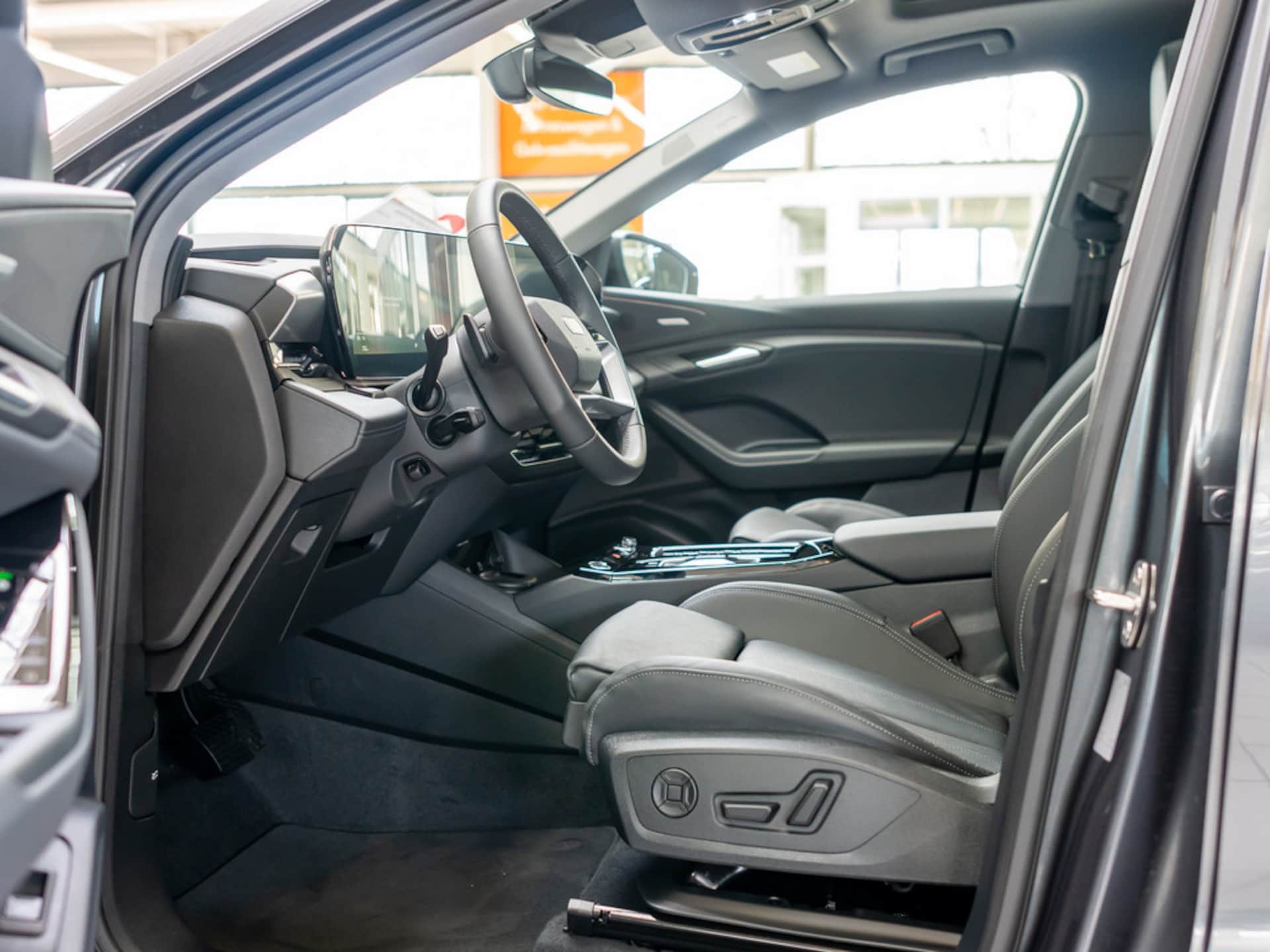 Audi Q6 SUV e-tron