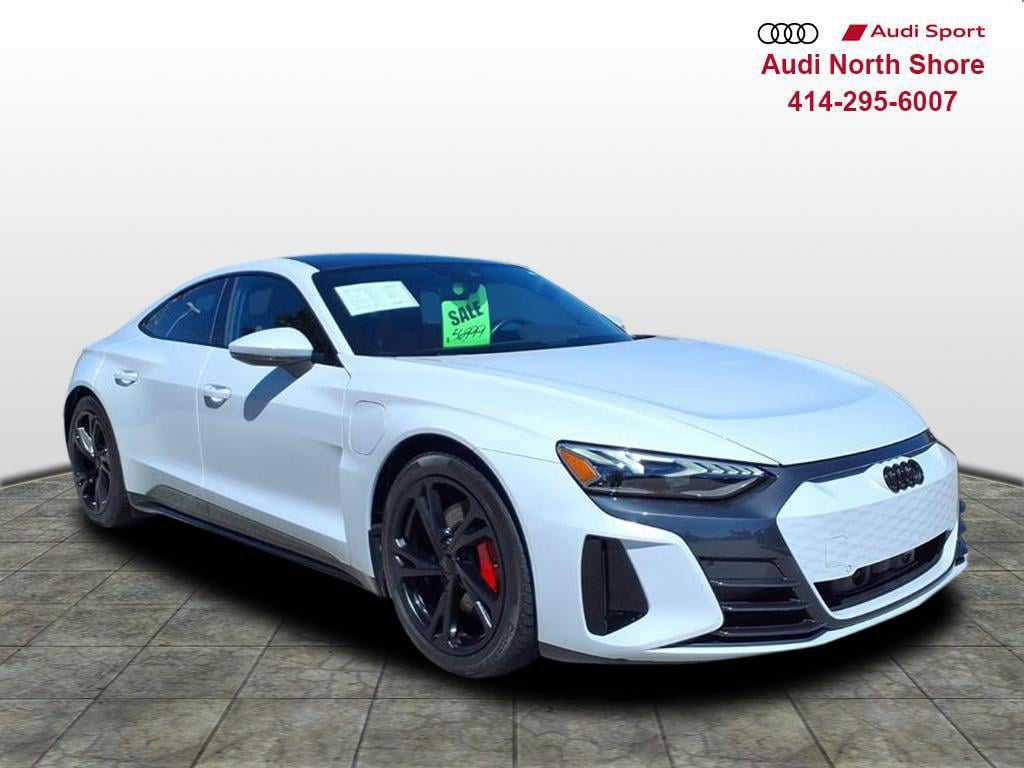 2024 Audi e-tron GT Premium Plus quattro's photo