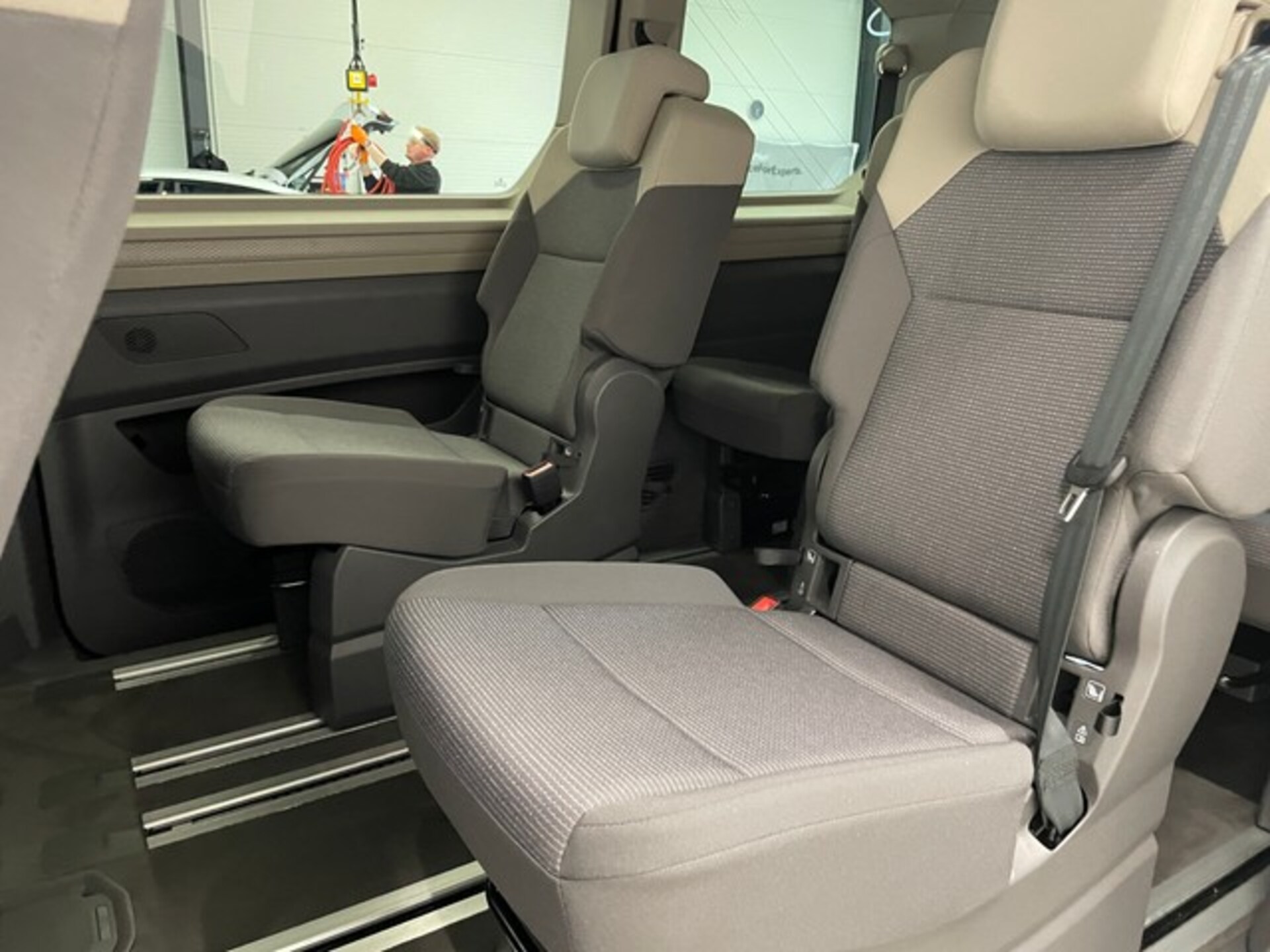 Volkswagen Multivan Basis-Modell