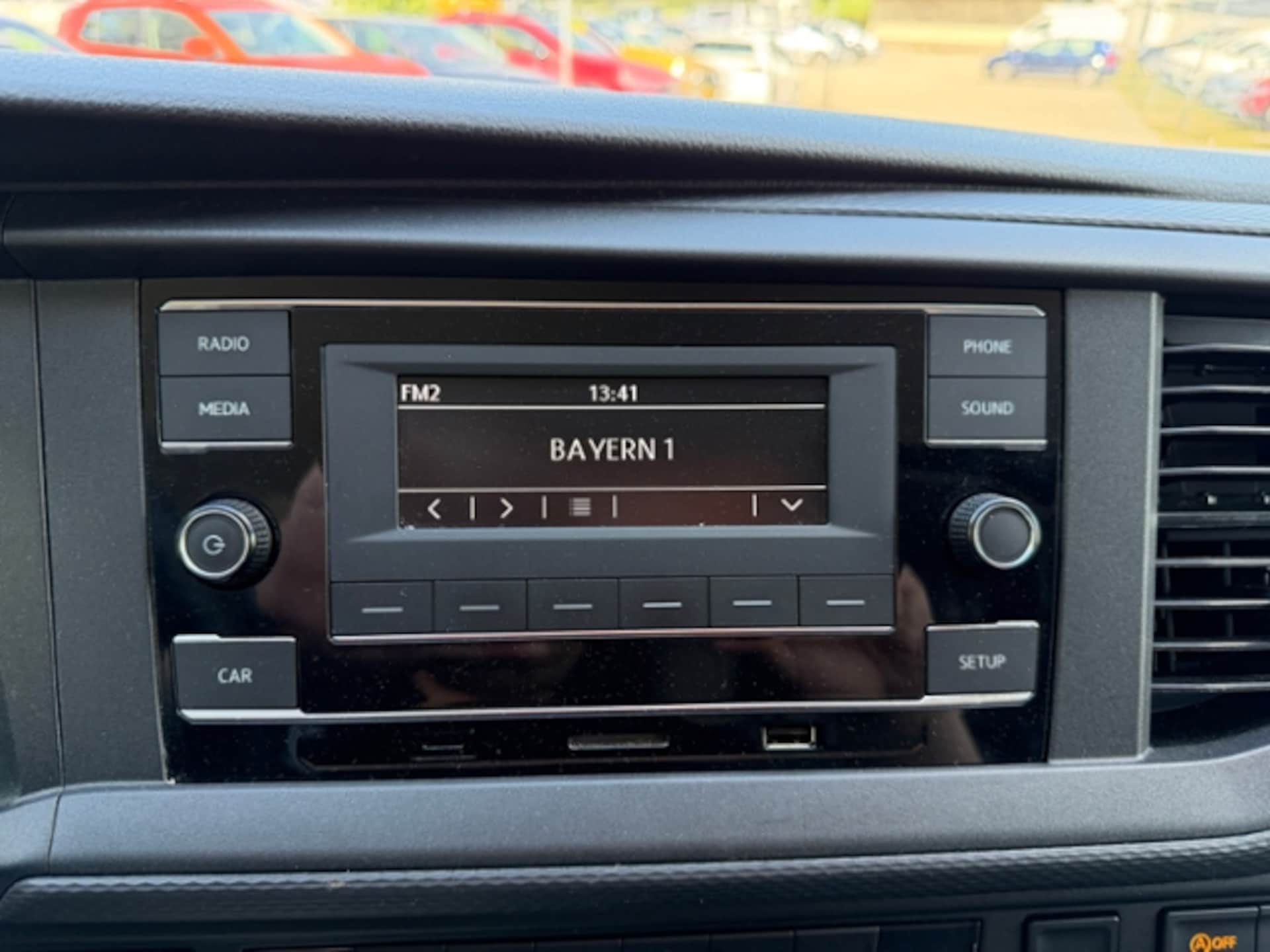 Volkswagen T6.1 Transporter Kasten langer Radstand