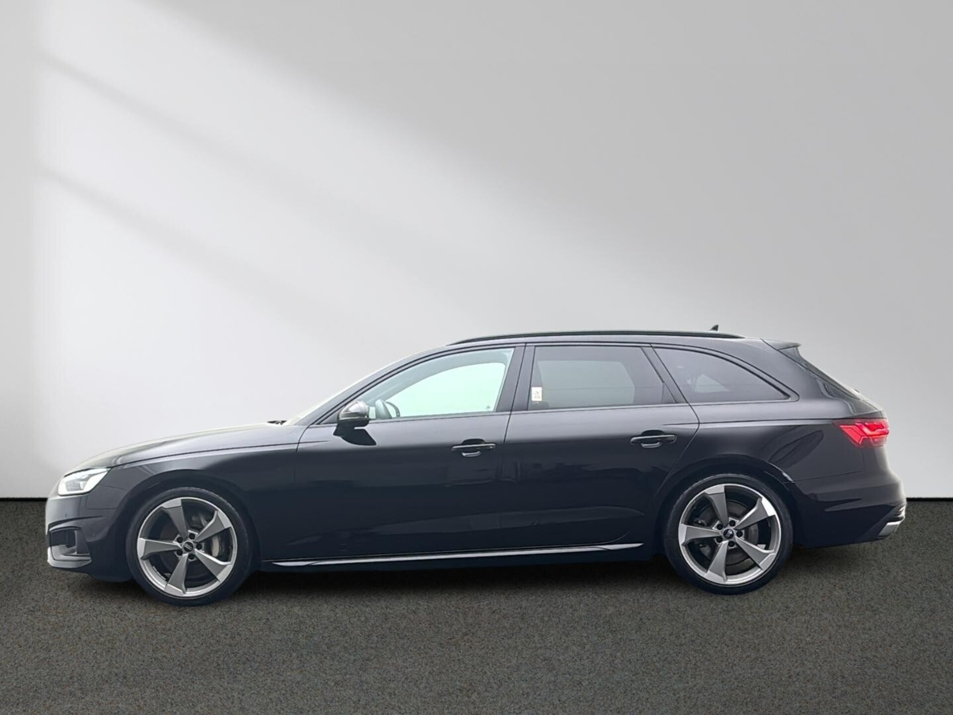Audi A4 Avant Advanced