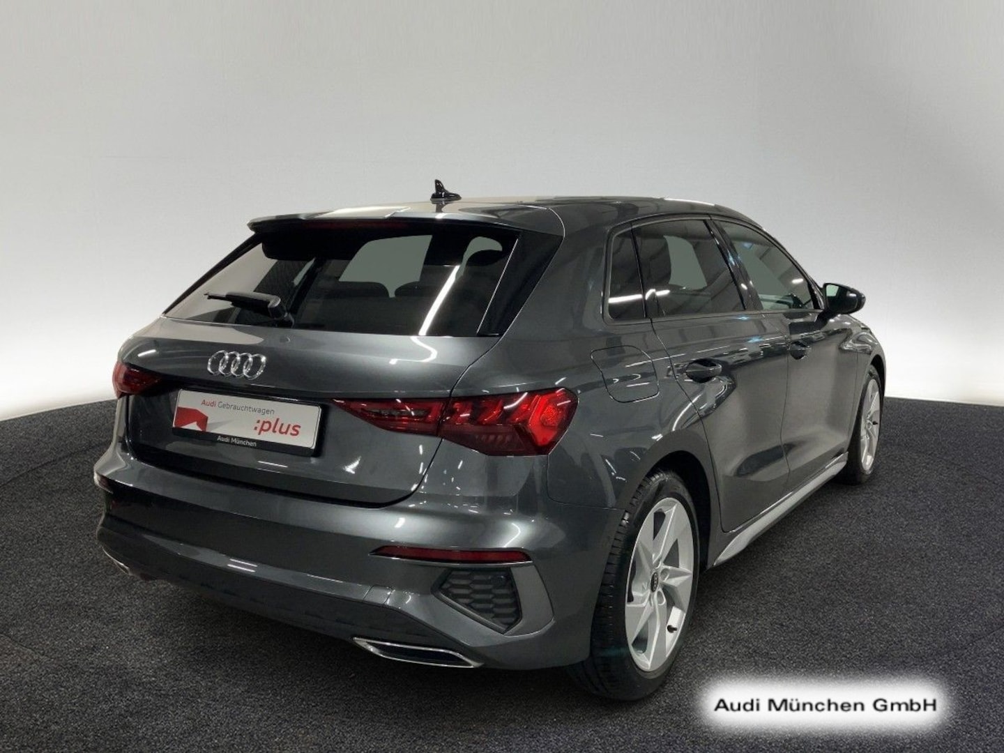 Bild über Audi A3 Sportback S line 30 TFSI Schaltgetriebe - für weitere Informationen kontaktieren Sie den Audi Partner