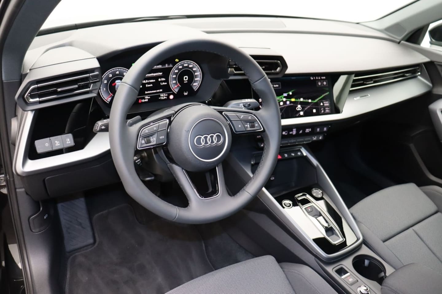 Bild über Audi A3 Sportback advanced 30 TFSI S tronic - für weitere Informationen kontaktieren Sie den Audi Partner