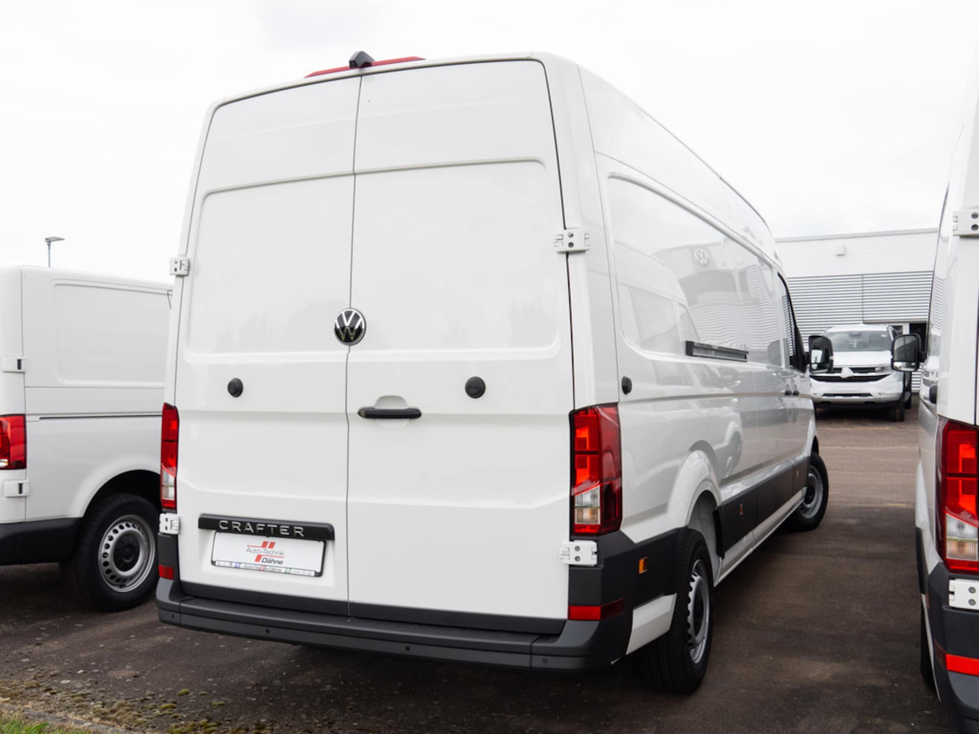 Volkswagen Crafter Kasten langer Radstand