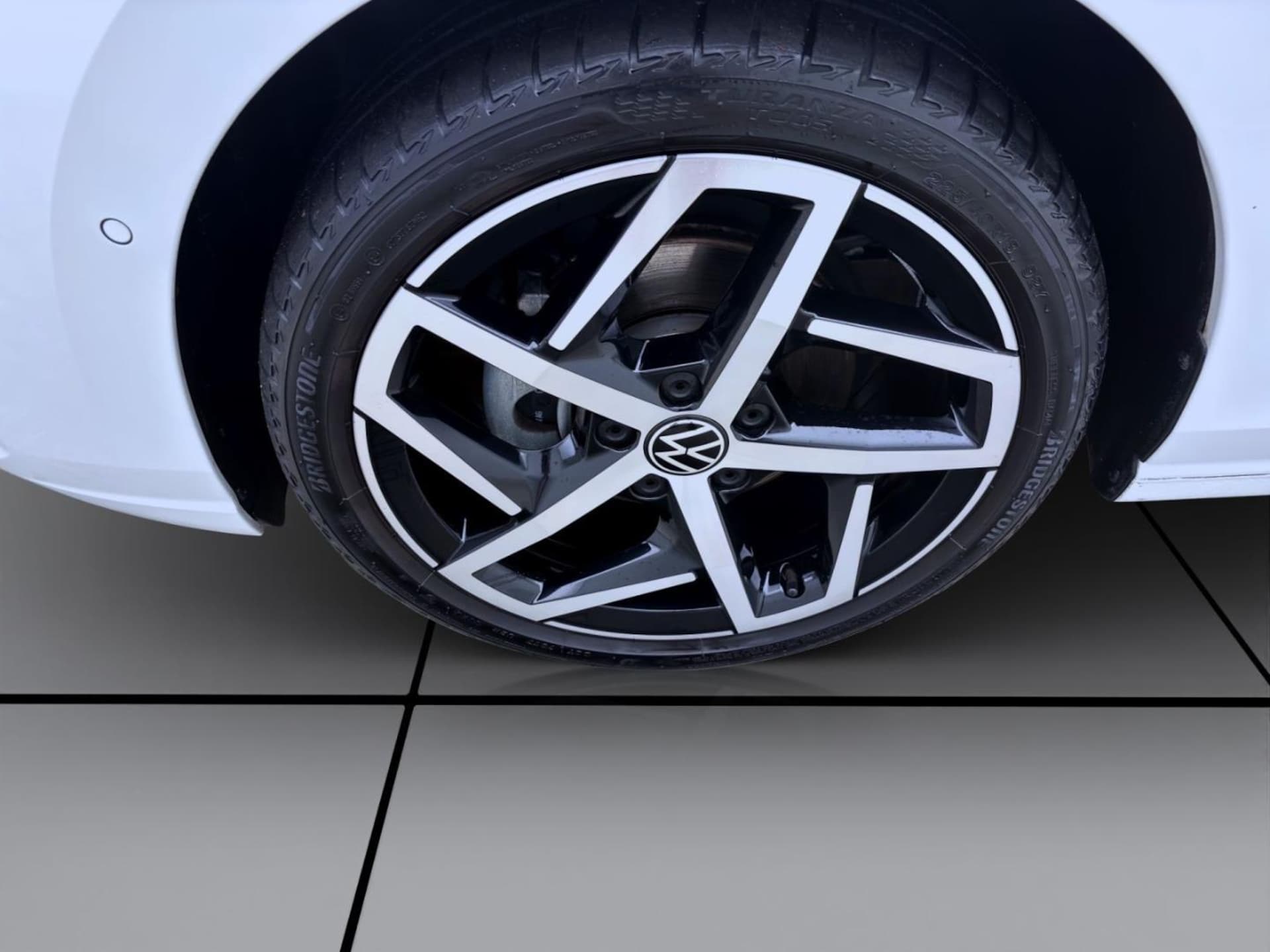 Volkswagen Golf Style