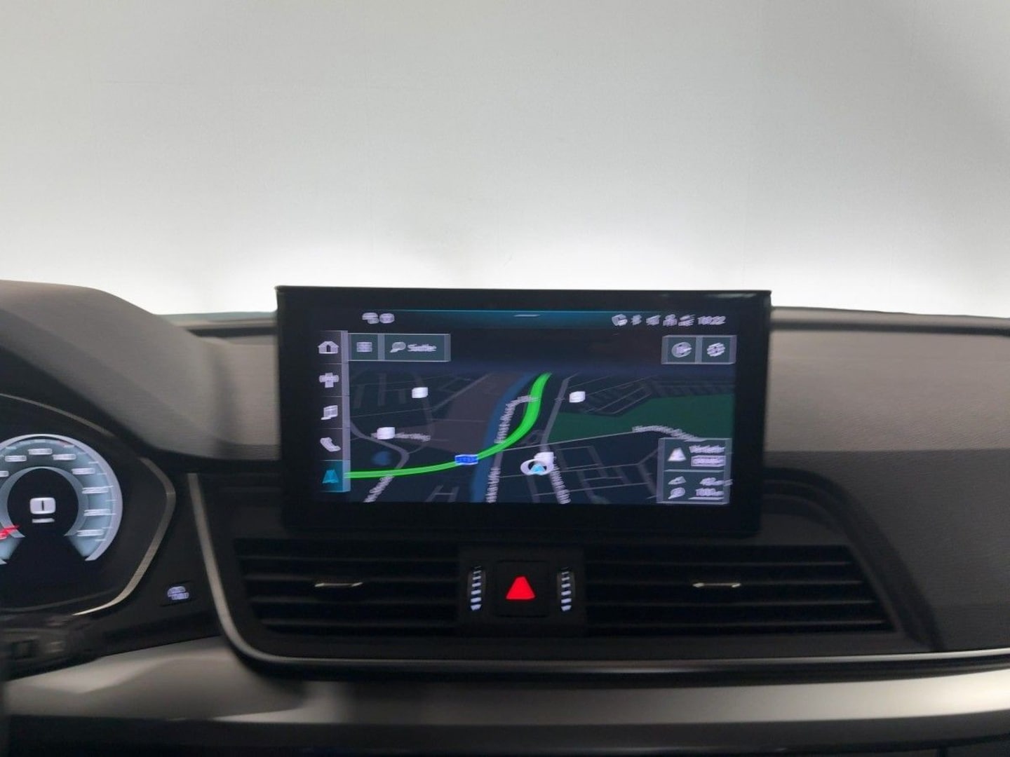 Bild über Audi Q5 35 TDI S tronic - für weitere Informationen kontaktieren Sie den Audi Partner