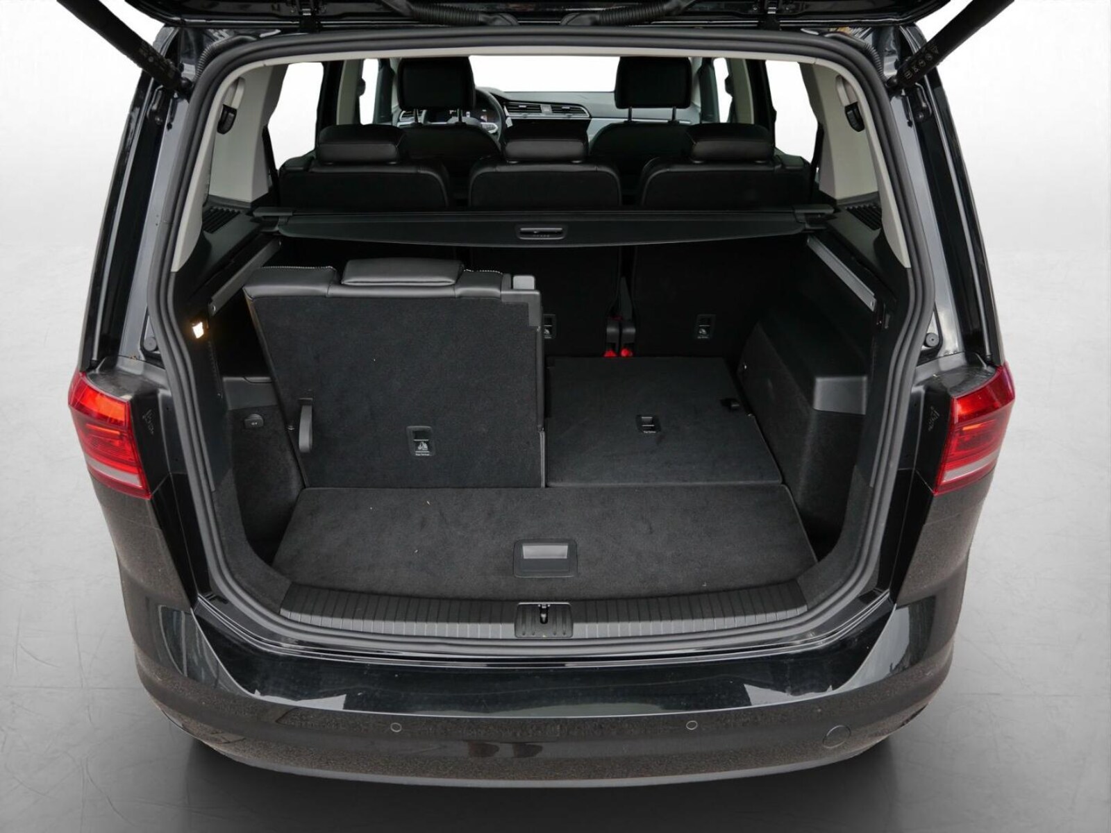 Volkswagen Touran – Bild 11
