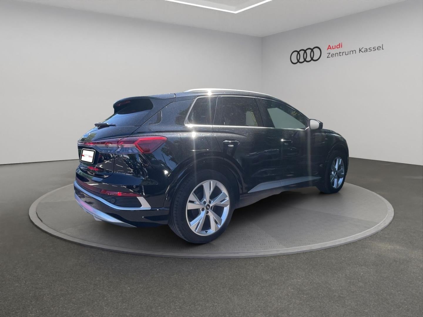 Image about Audi Q4 e-tron 40 e-tron