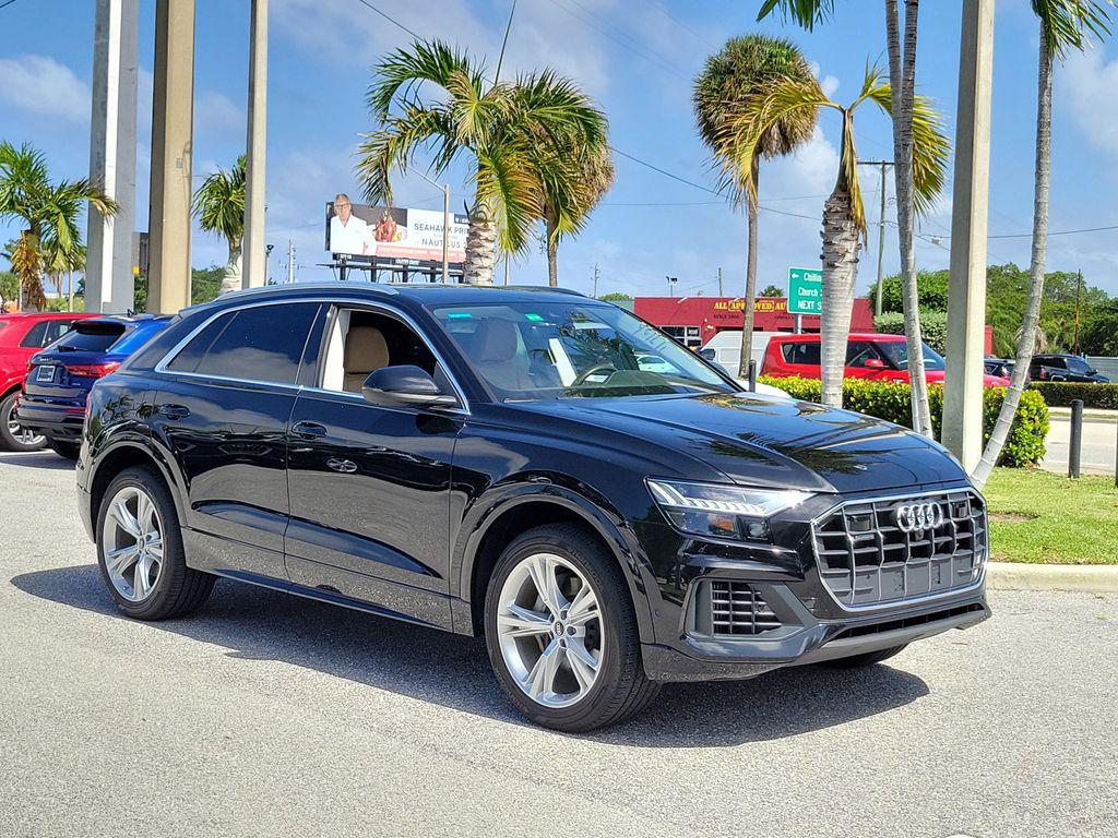 2023 Audi Q8 55 Premium Tiptronic quattro's photo