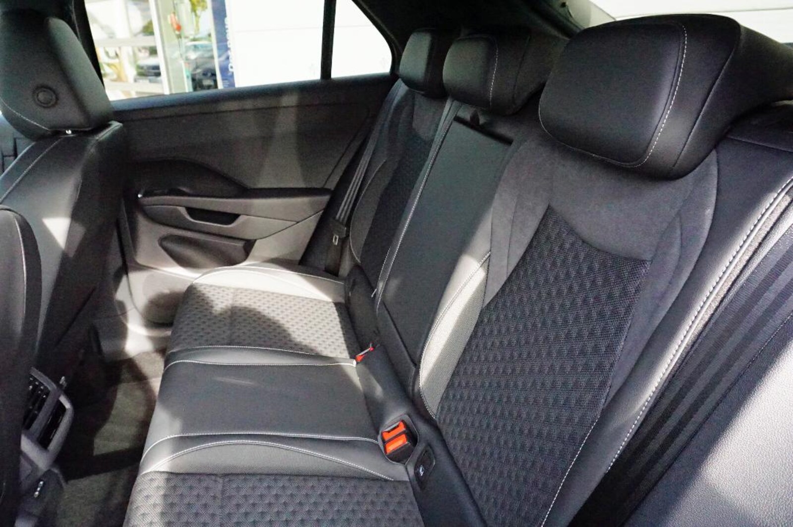 Volkswagen T-Roc – Bild 15