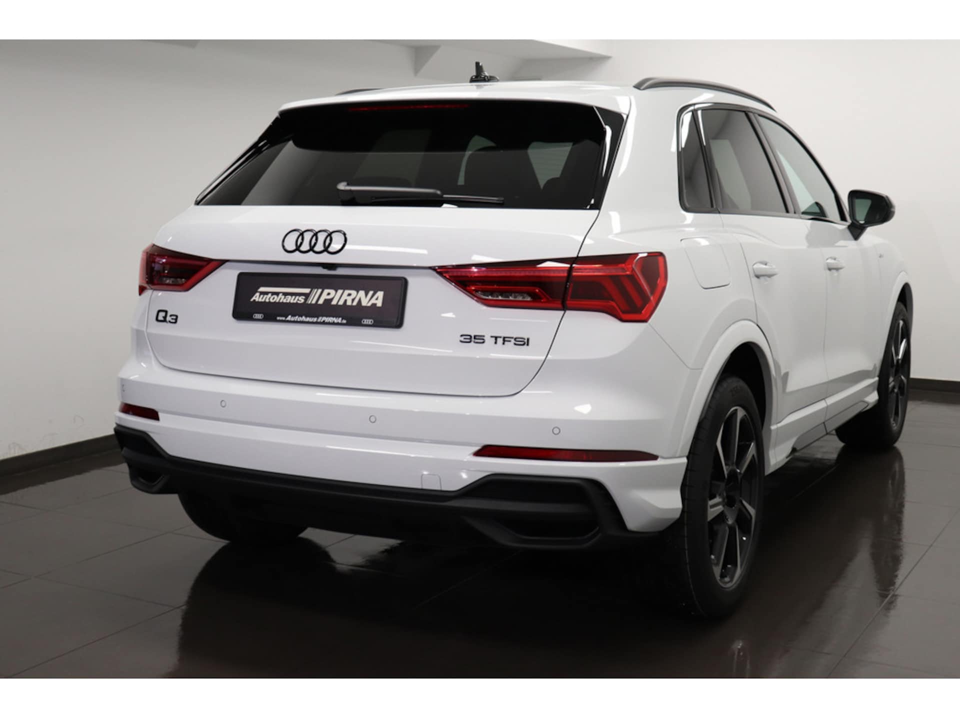 Audi Q3 SUV S line