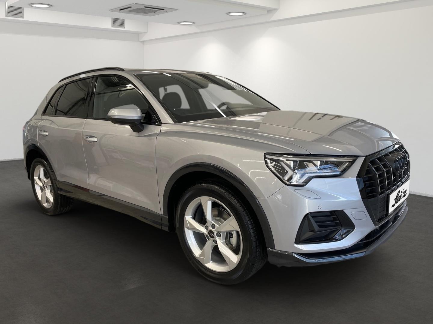 Bild über Audi Q3 advanced 35 TFSI S tronic - für weitere Informationen kontaktieren Sie den Audi Partner