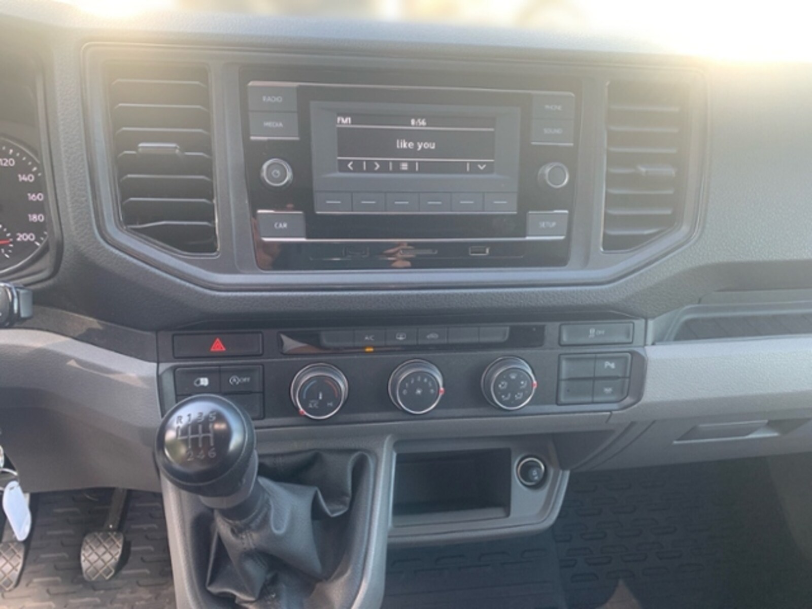 Volkswagen Crafter Kasten mittlerer Radstand – Bild 11
