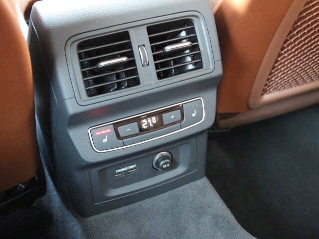 Image about Audi Q5 Sportback 40 TDI quattro advanced 150(204) kW(PS) S tronic