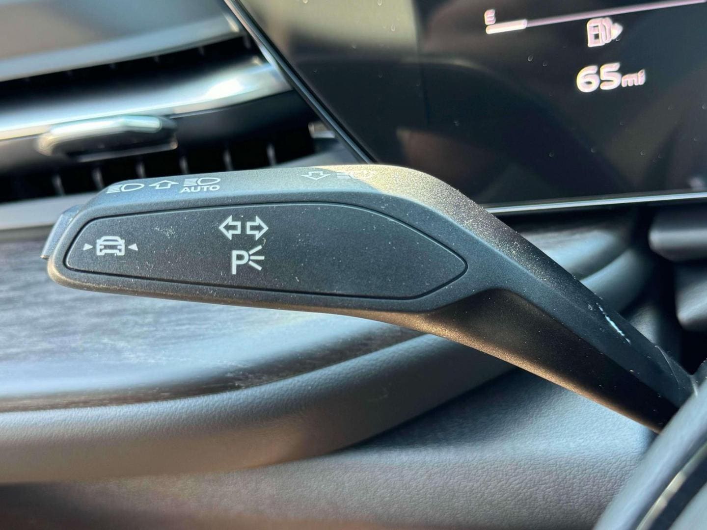 2025 Audi Q5 Premium Plus - Photo 17