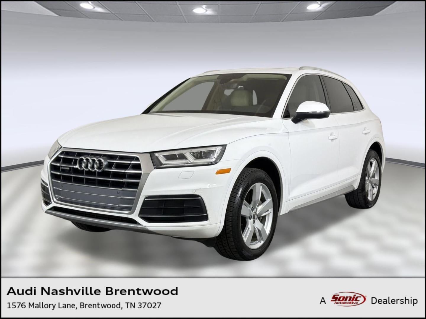 2018 Audi Q5 2.0T quattro S tronic Premium Plus's photo