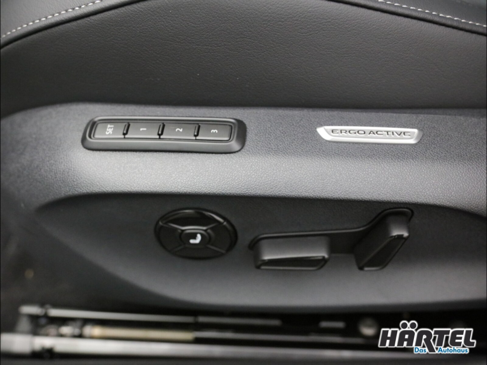 Volkswagen Passat – Bild 15