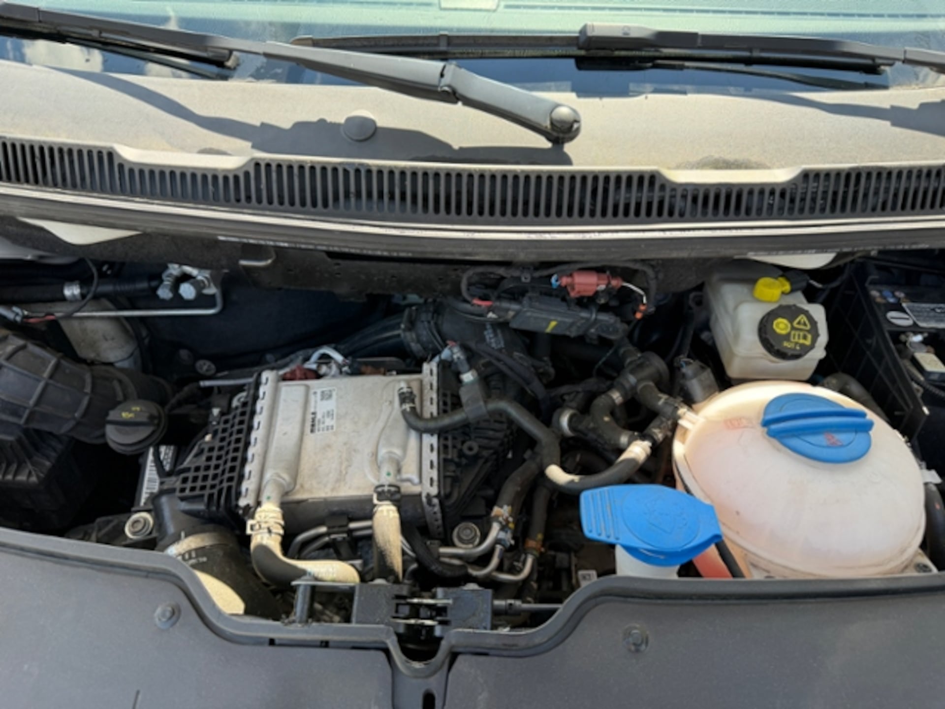 Volkswagen T6.1 Transporter Kasten langer Radstand