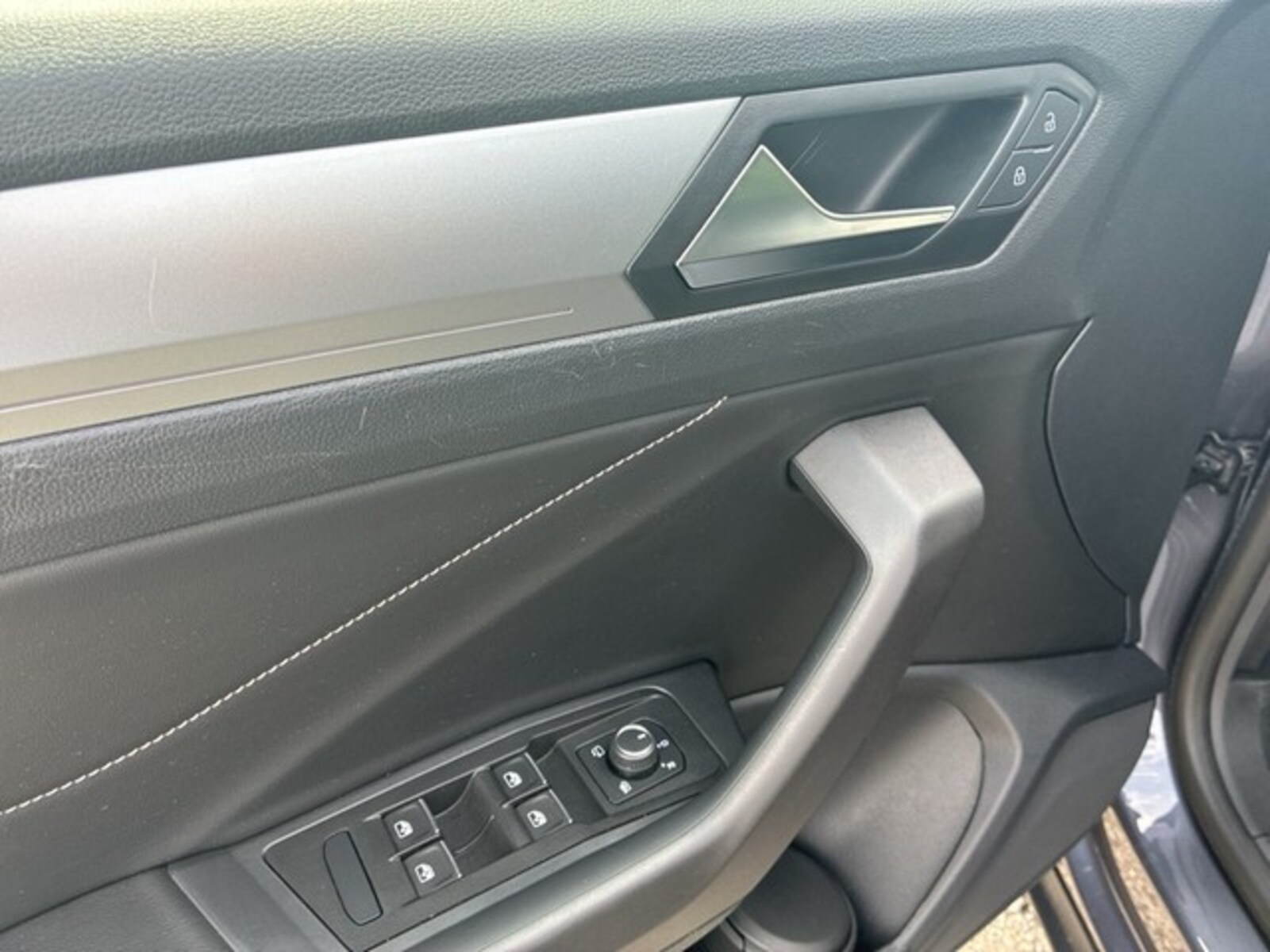 Volkswagen T-Roc Cabriolet – Bild 11