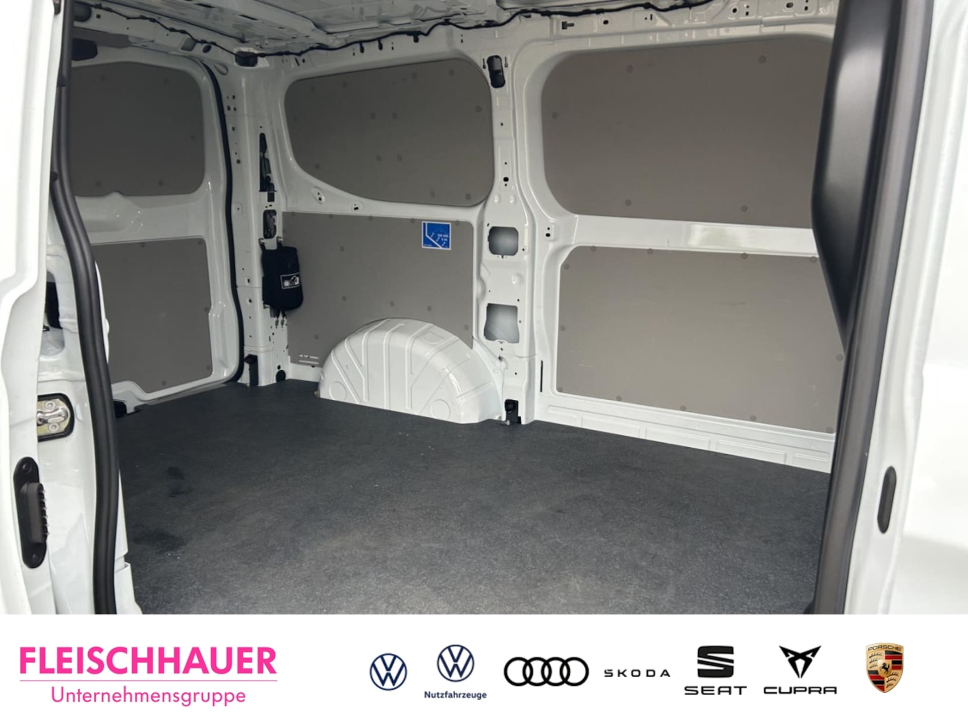 Volkswagen Transporter Kasten kurzer Radstand