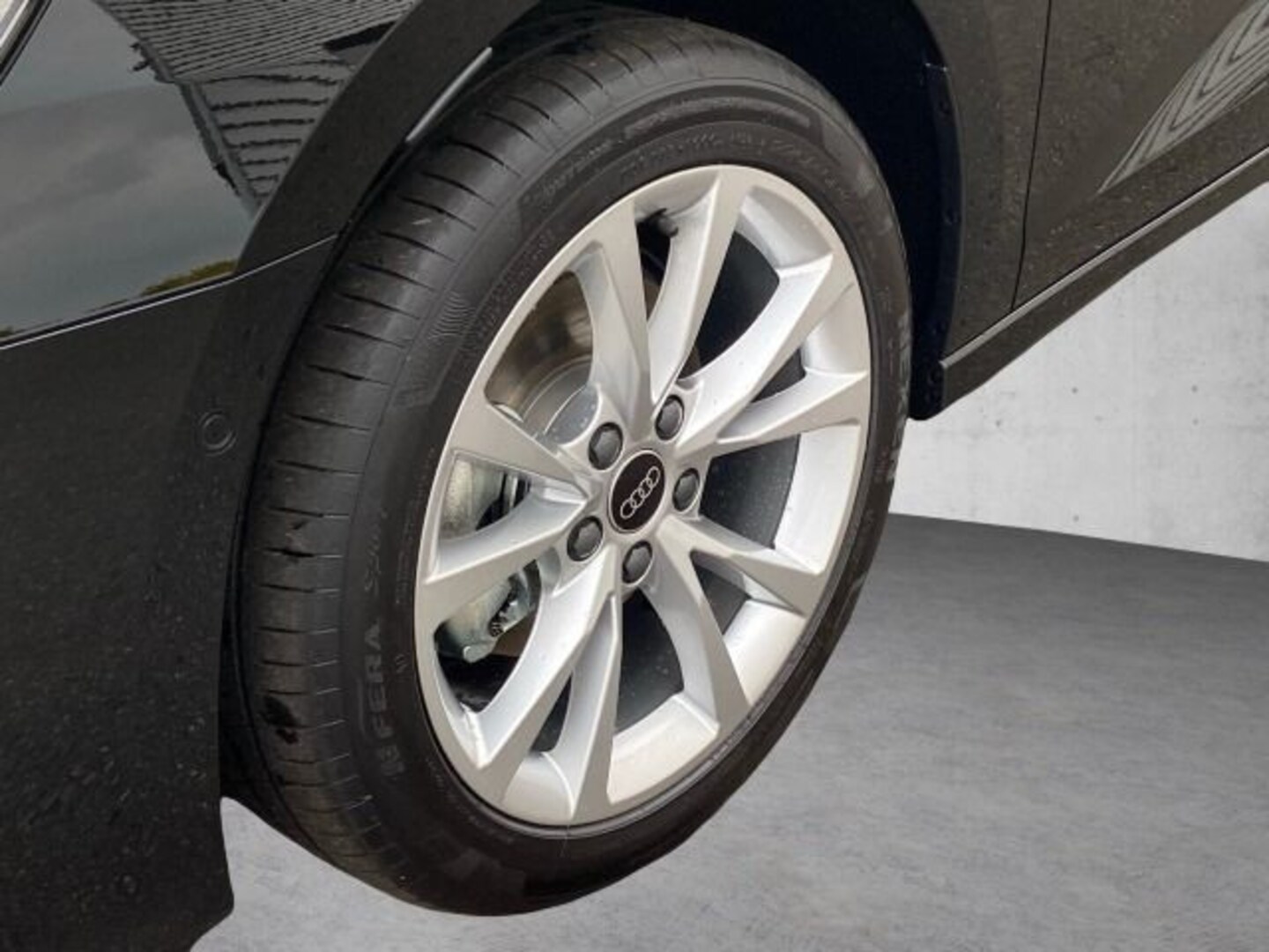 Bild über Audi A3 Sportback advanced 30 TFSI S tronic - für weitere Informationen kontaktieren Sie den Audi Partner