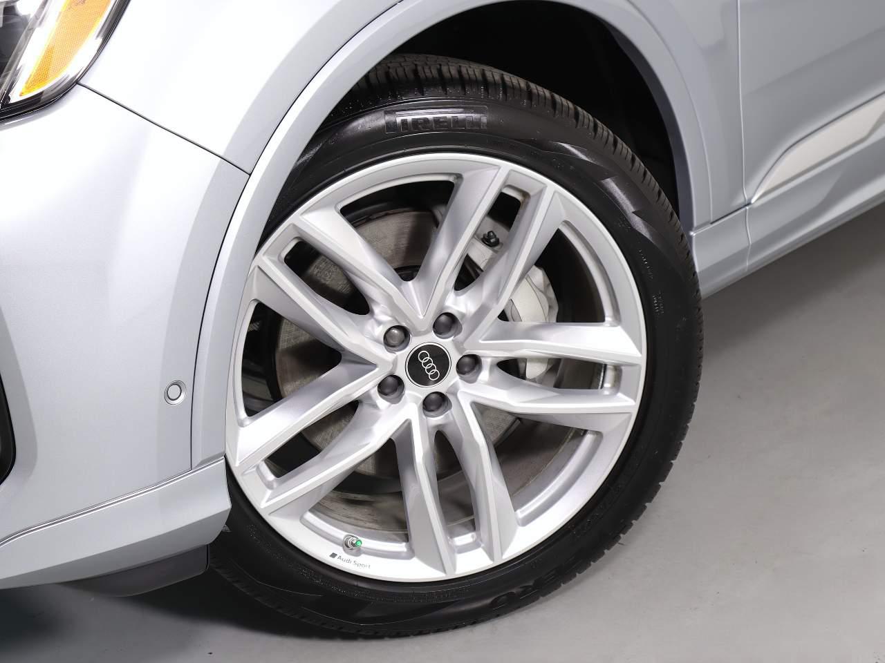 2025 Audi Q7 Premium Plus - Photo 6
