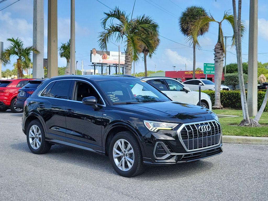 2023 Audi Q3 45 TFSI S Line Premium Plus quattro's photo
