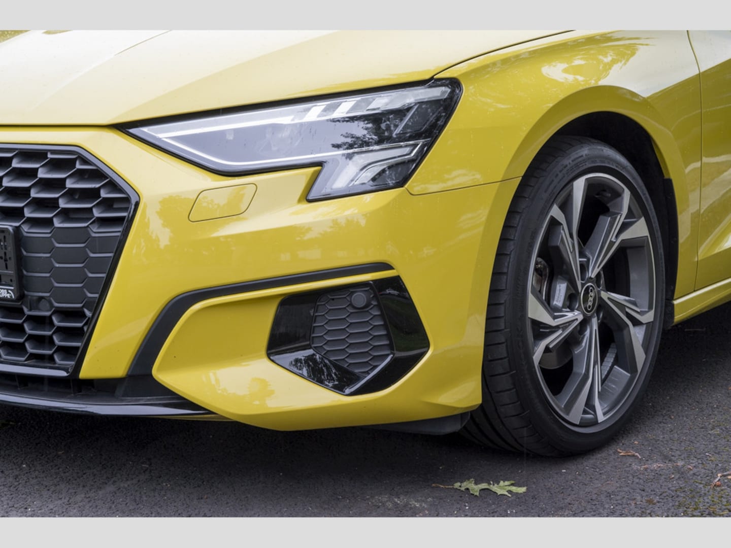 Bild über Audi A3 Sportback advanced 30 TFSI S tronic - für weitere Informationen kontaktieren Sie den Audi Partner