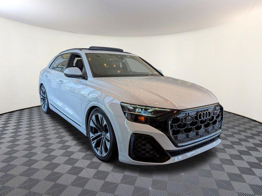 2026 Audi Q8 55 Premium Plus quattro Tiptonic's photo