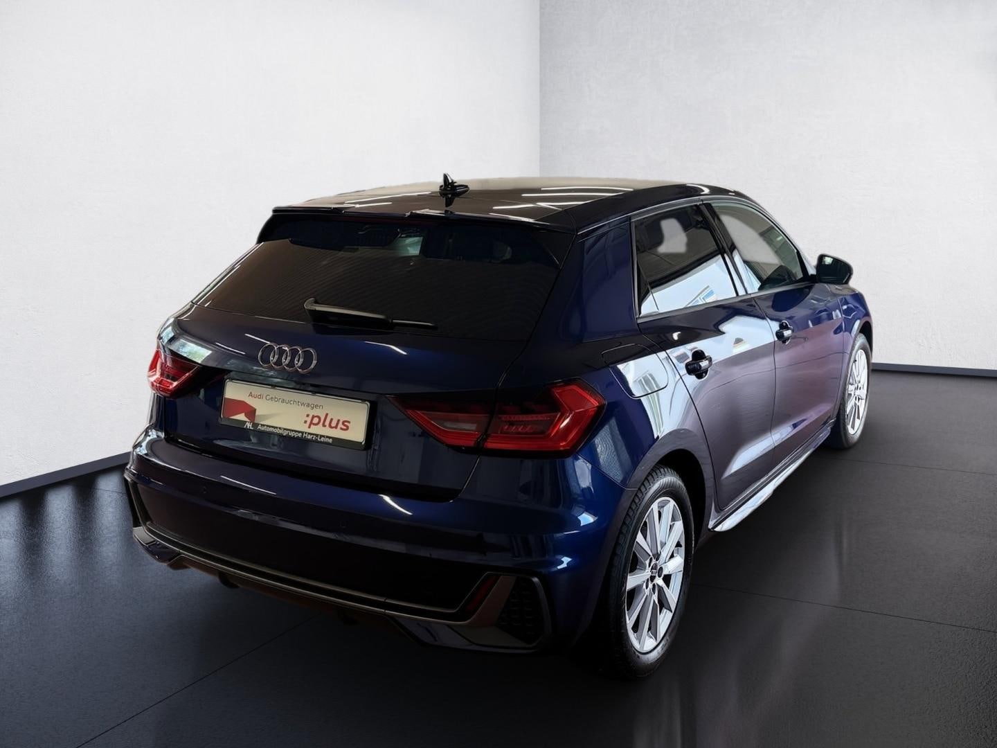 Bild über Audi A1 Sportback S line 25 TFSI S tronic - für weitere Informationen kontaktieren Sie den Audi Partner