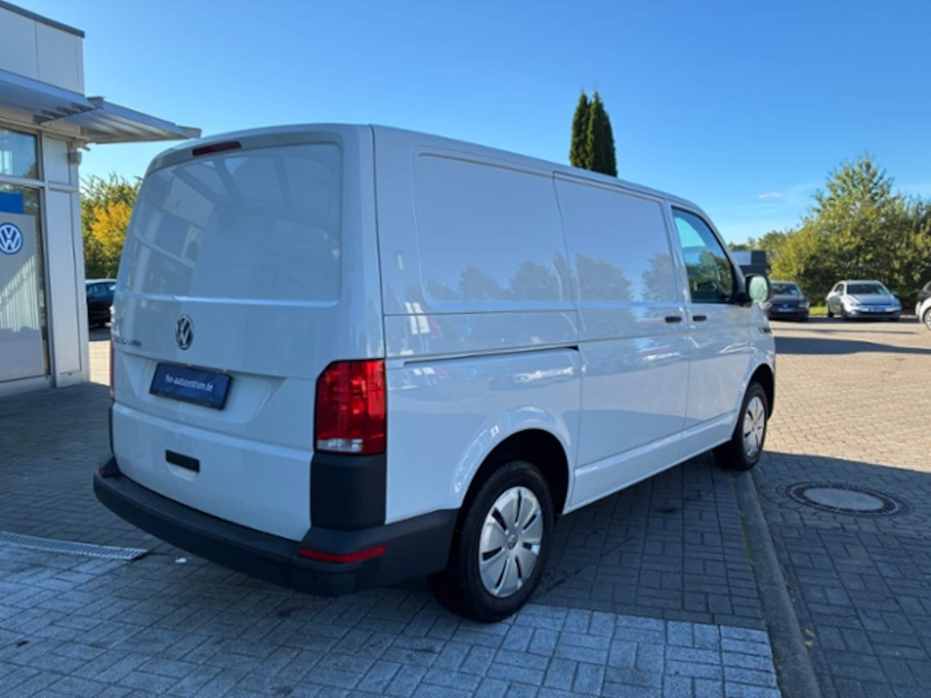 Volkswagen T6.1 Transporter Kasten kurzer Radstand