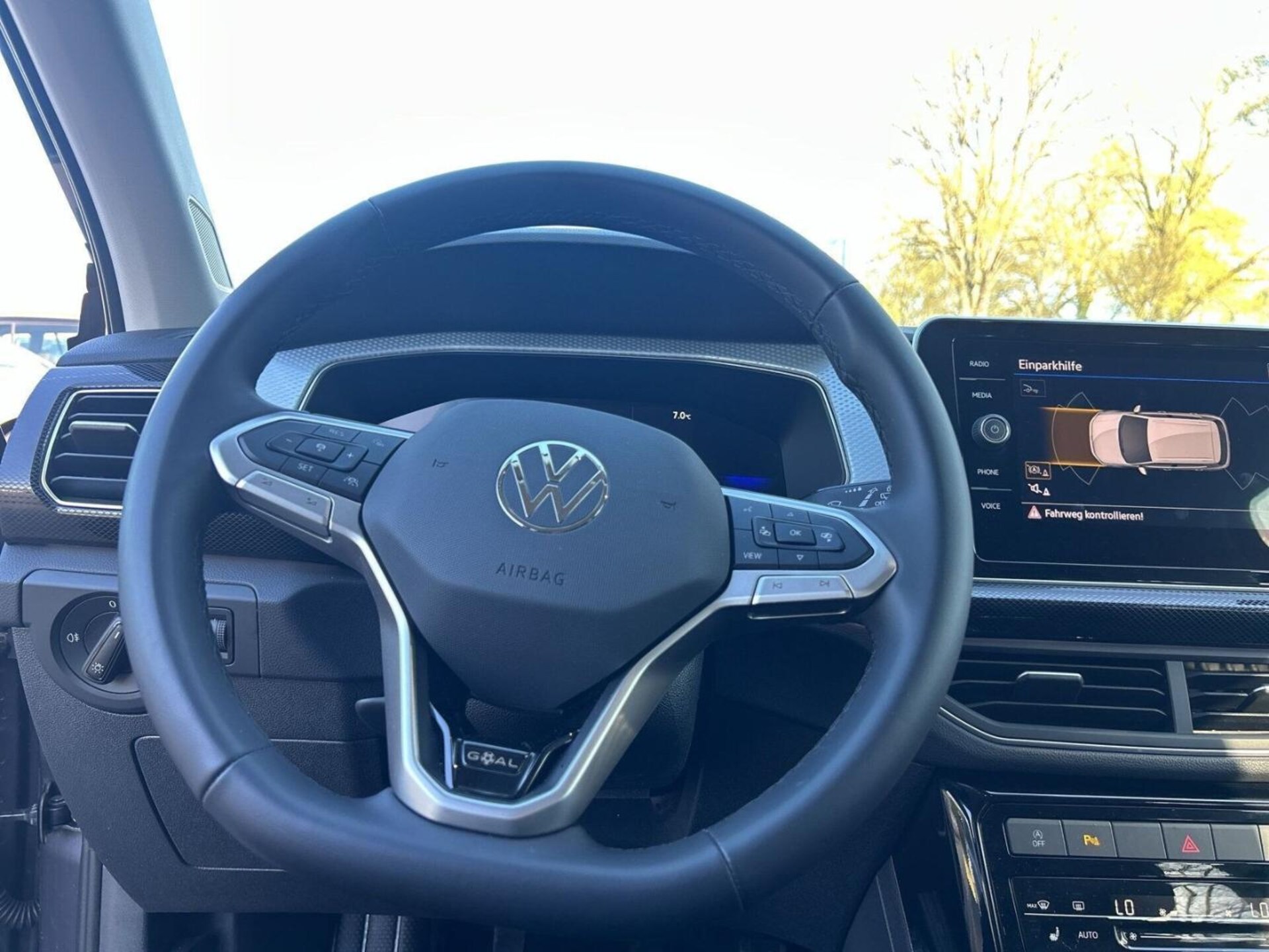 Volkswagen T-Cross Life