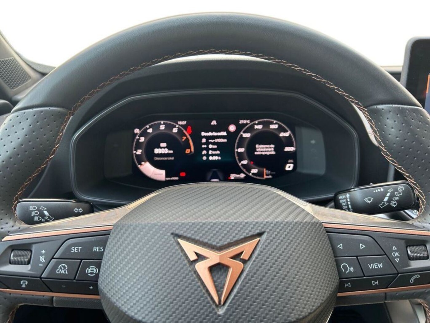 CUPRA Formentor 1.5 TSI 110 kW (150 CV) — photo 11
