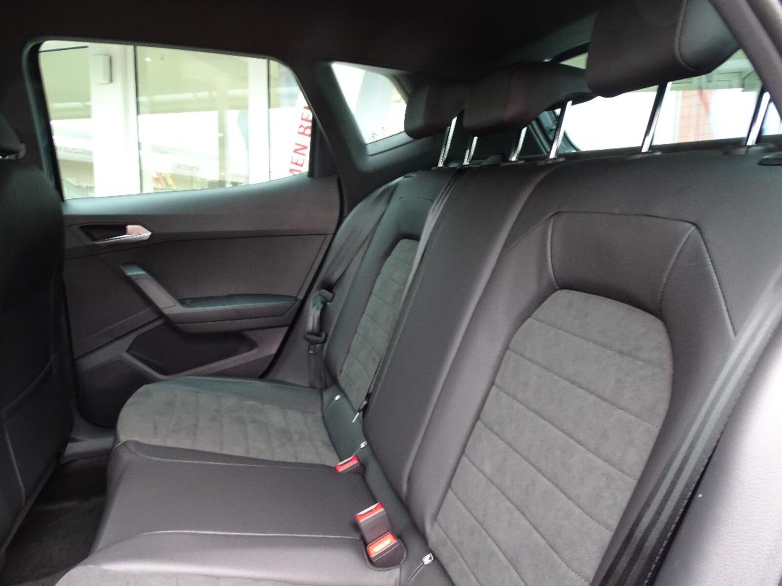 SEAT Arona – Bild 7