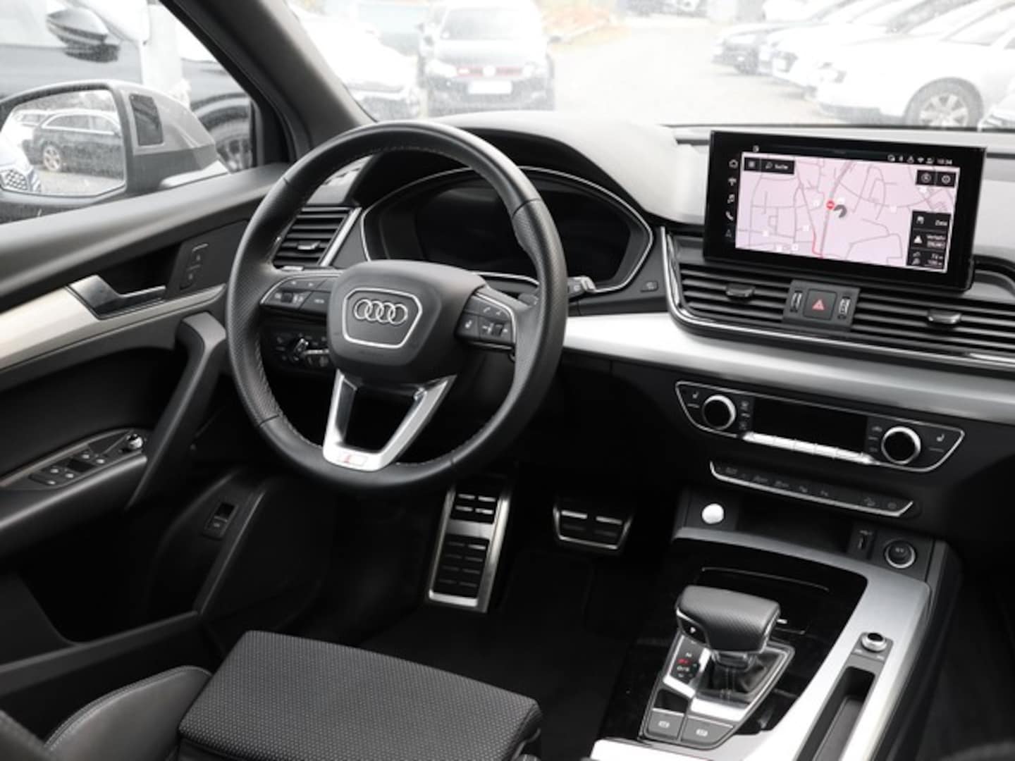 Bild über Audi Q5 Sportback 40 TDI quattro S tronic - für weitere Informationen kontaktieren Sie den Audi Partner
