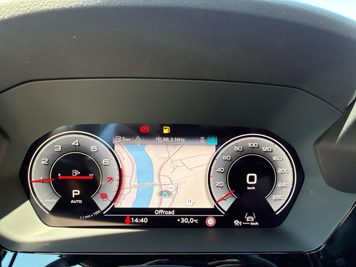 Bild über Audi A3 Limousine TFSI 110 kW S tronic - für weitere Informationen kontaktieren Sie den Audi Partner