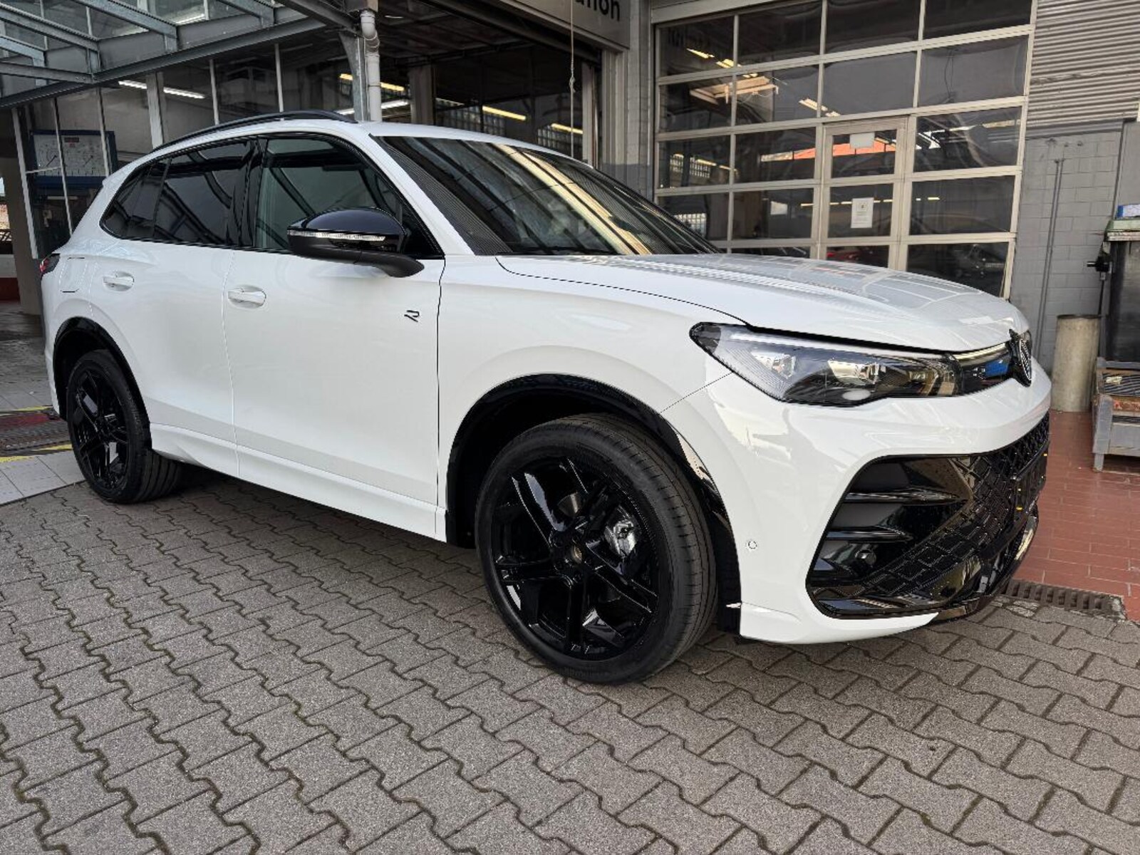 Volkswagen Tiguan – Bild 9