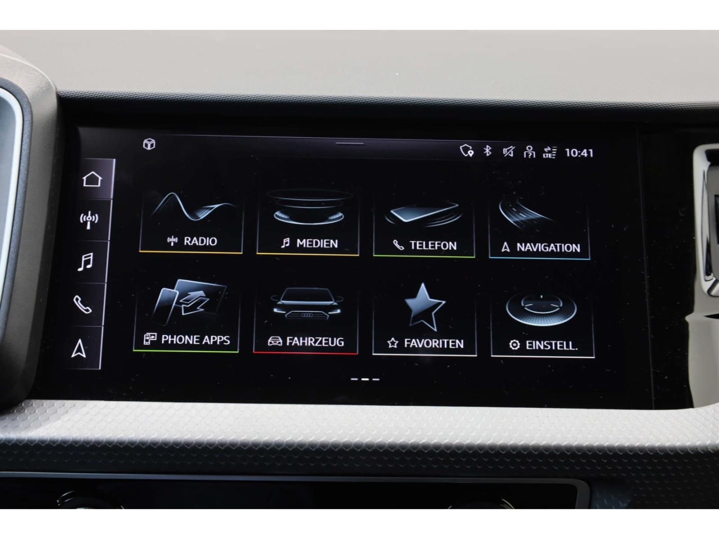 Bild über Audi A1 Sportback advanced 30 TFSI Schaltgetriebe - für weitere Informationen kontaktieren Sie den Audi Partner