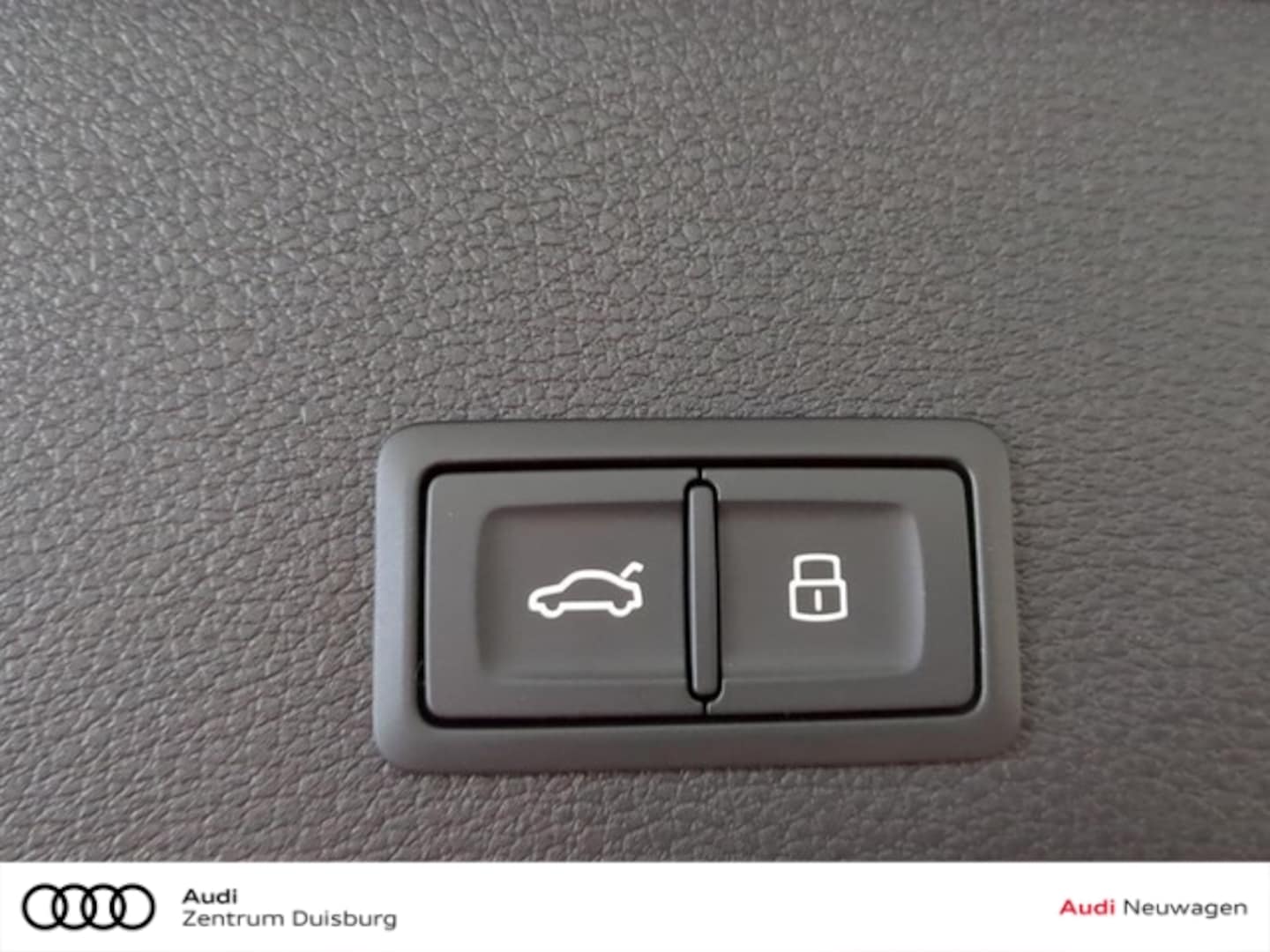 Bild über Audi Q2 S line 35 TFSI S tronic - für weitere Informationen kontaktieren Sie den Audi Partner
