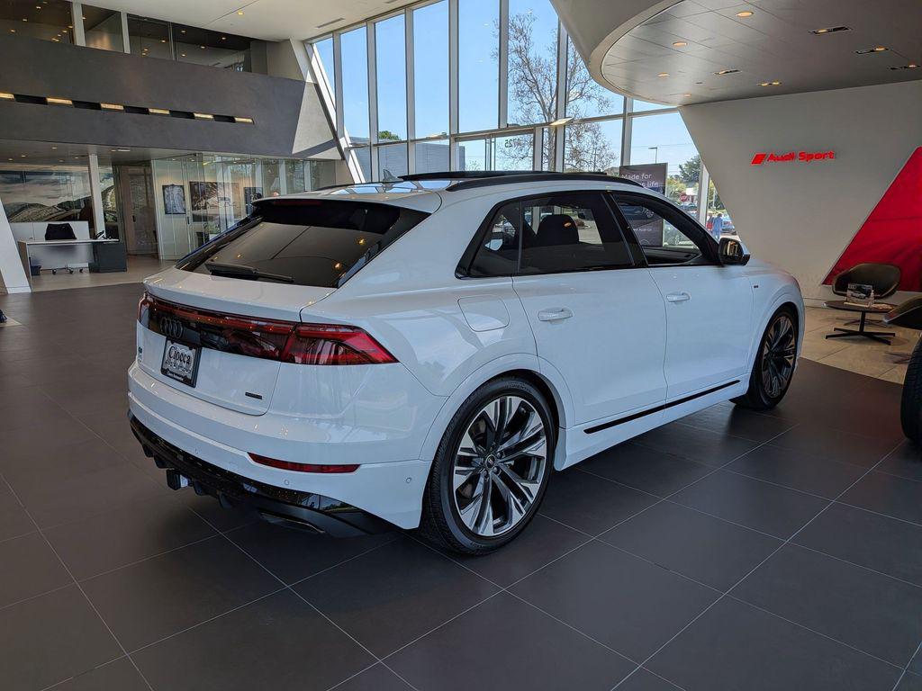 2026 Audi Q8 Premium Plus - Photo 6