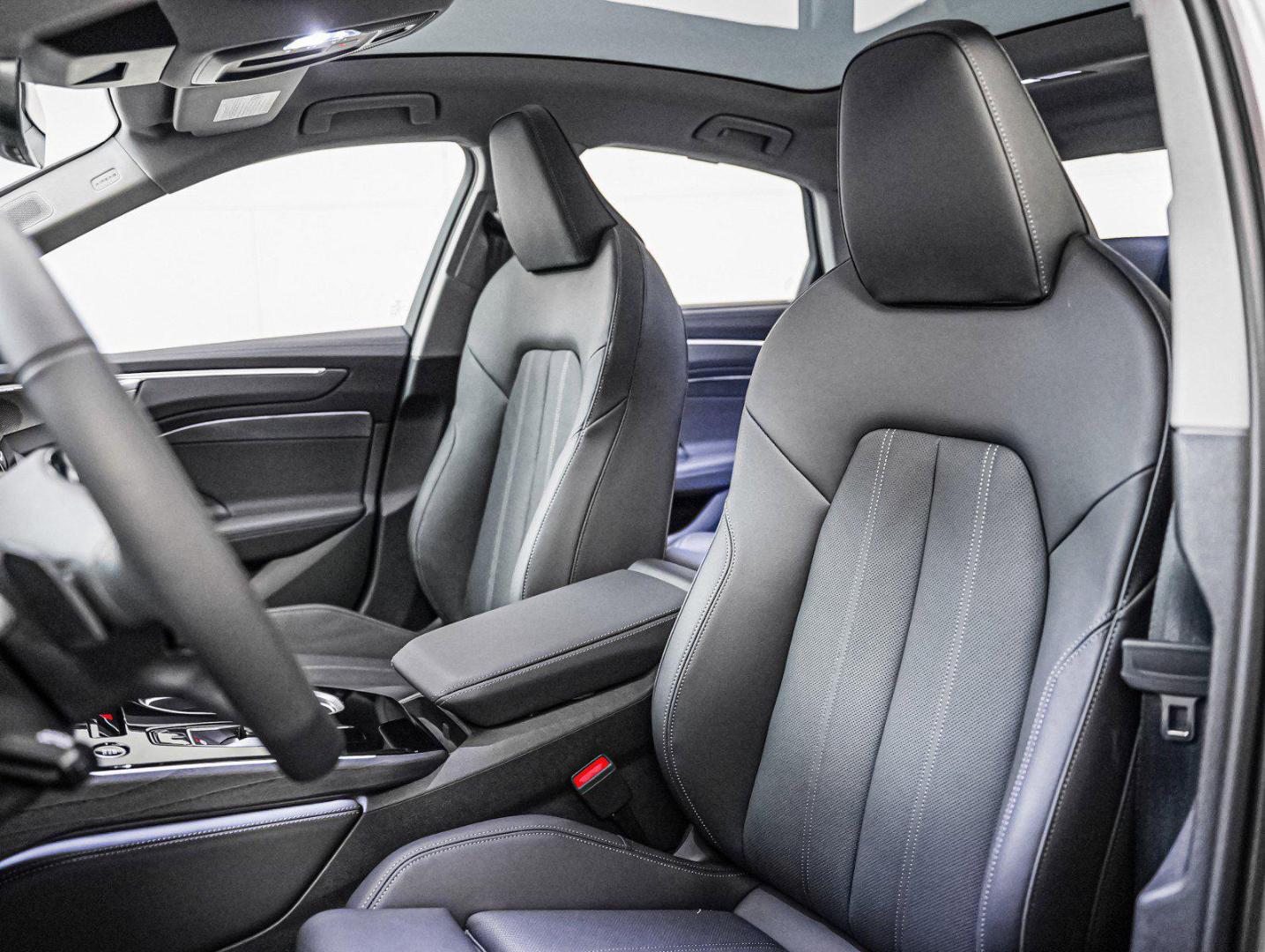 2026 Audi A6 Premium Plus - Photo 10
