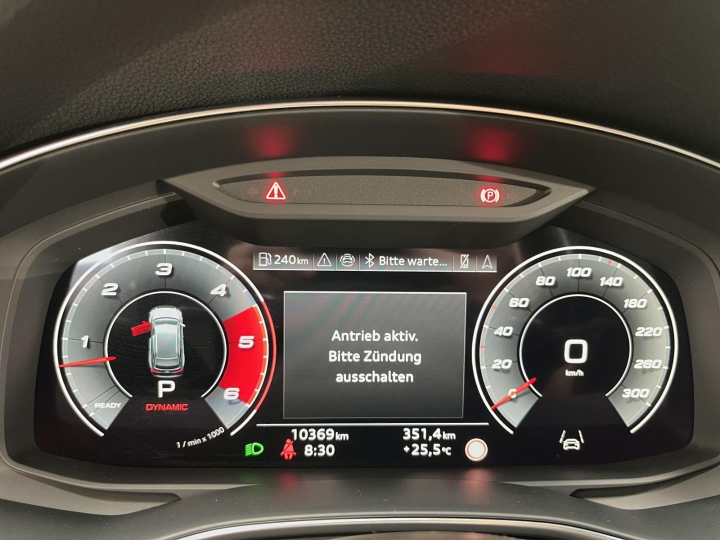 Bild über Audi S6 Avant TDI quattro tiptronic - für weitere Informationen kontaktieren Sie den Audi Partner