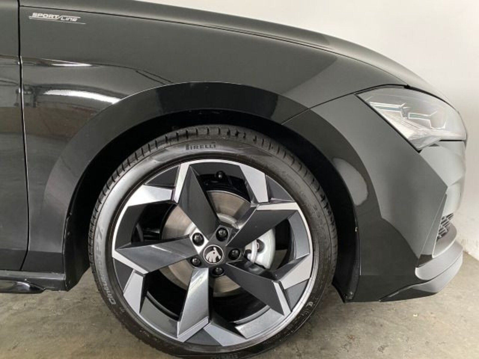 Škoda Superb Combi – Bild 4