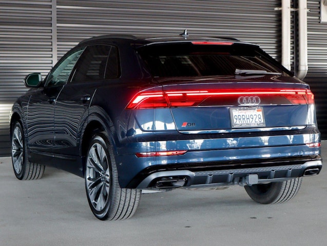 2025 Audi Q8