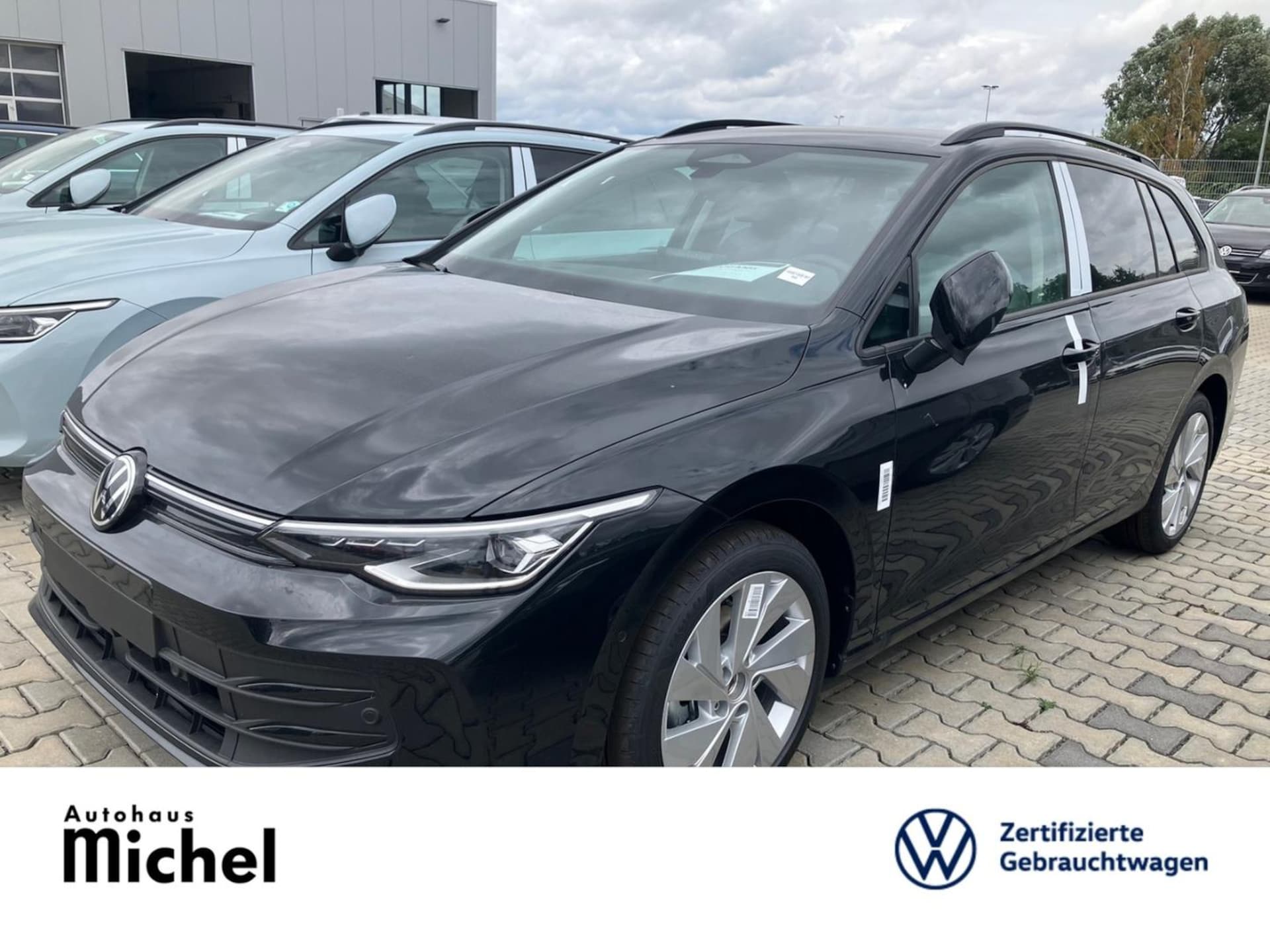 Volkswagen Golf Variant Life